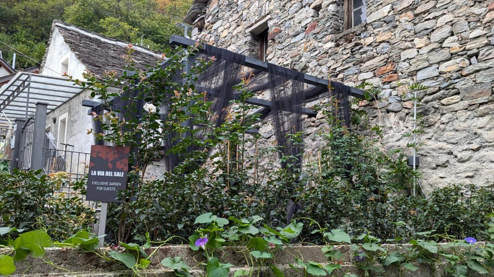 La Via Del Sale Accommodations Holidays Domodossola Extérieur photo