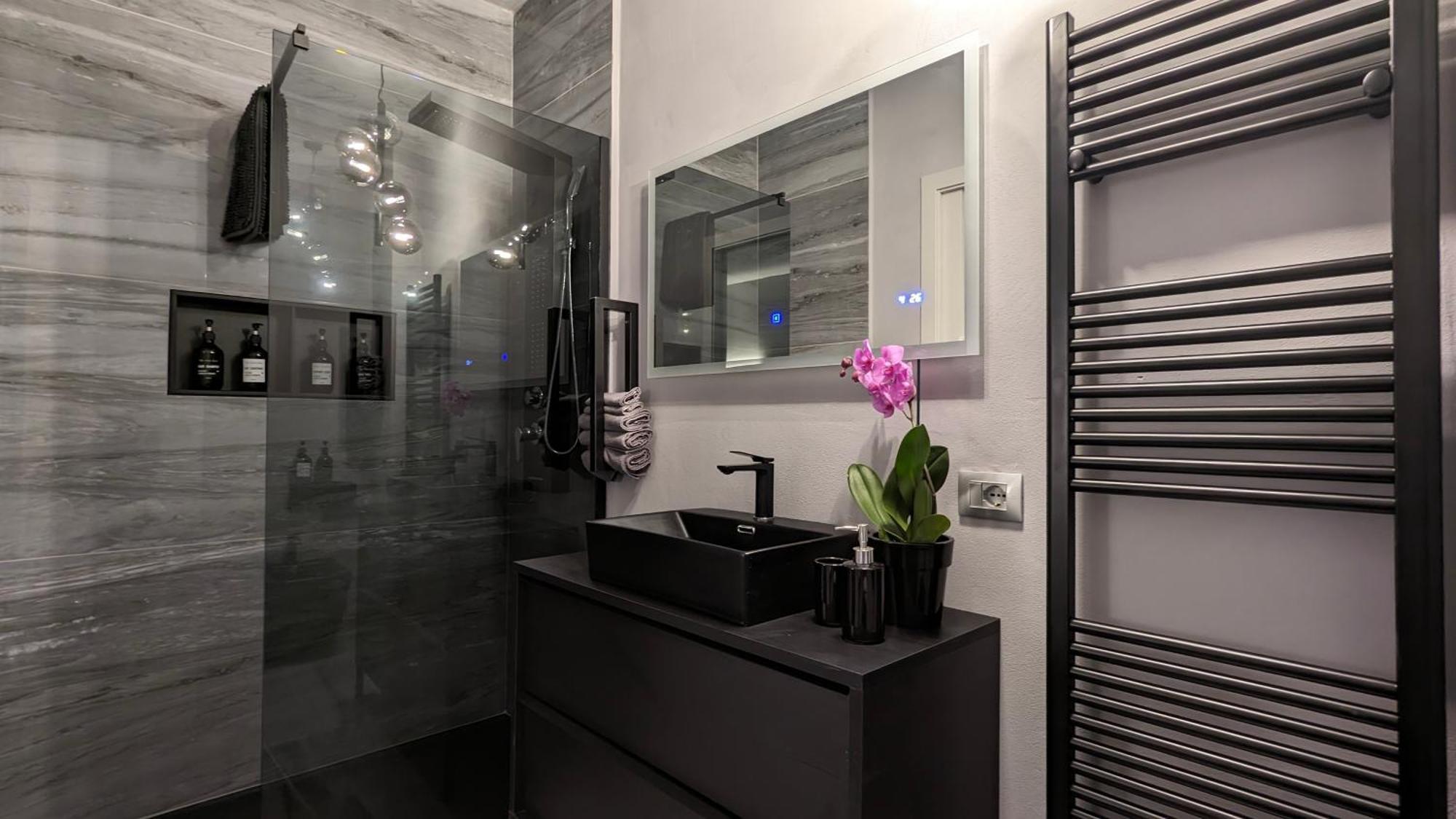 La Via Del Sale Accommodations Holidays Domodossola Extérieur photo