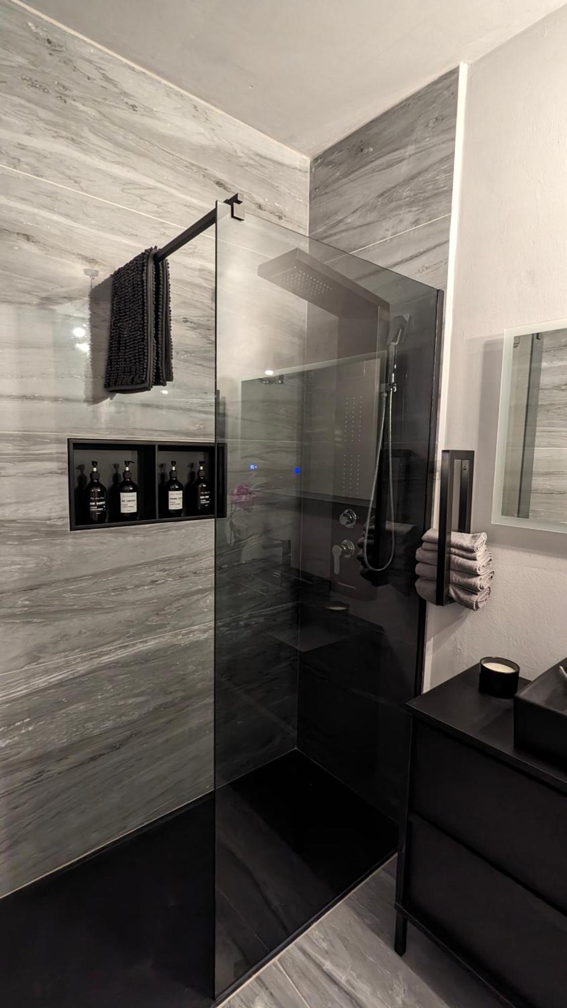 La Via Del Sale Accommodations Holidays Domodossola Extérieur photo