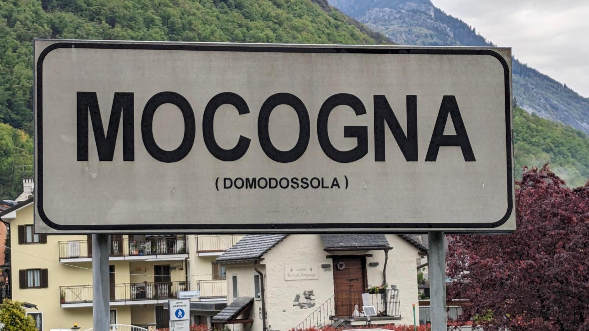 La Via Del Sale Accommodations Holidays Domodossola Extérieur photo